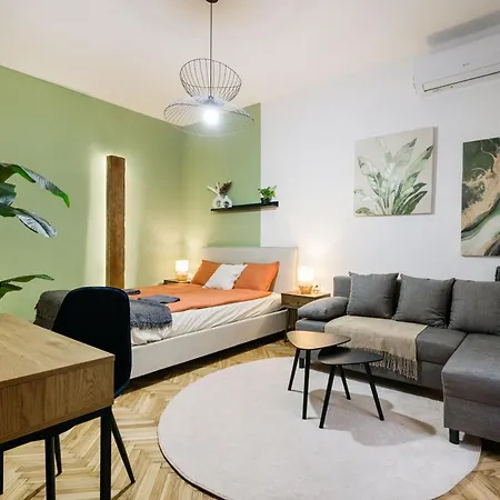 Comfortable 2br For Work Or Leisure Budapest