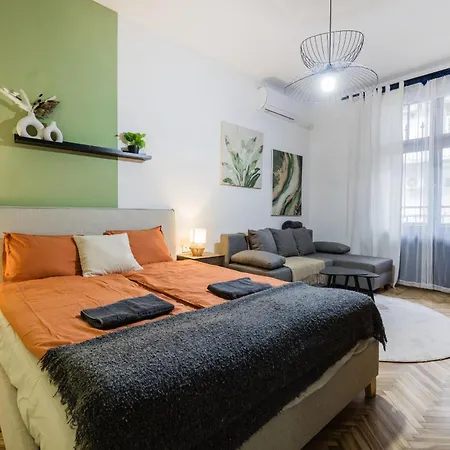 Comfortable 2br For Work Or Leisure * בודפשט