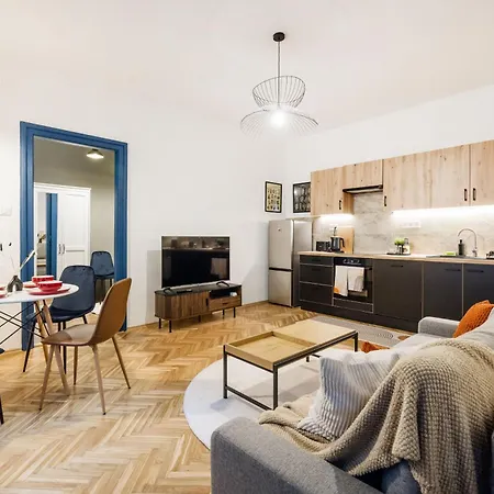 Comfortable 2br For Work Or Leisure