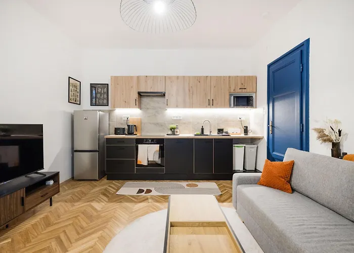 شقة Comfortable 2br For Work Or Leisure