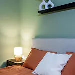Comfortable 2br For Work Or Leisure Διαμέρισμα
