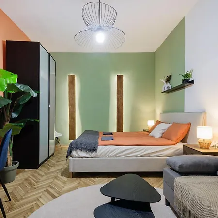 Comfortable 2br For Work Or Leisure *