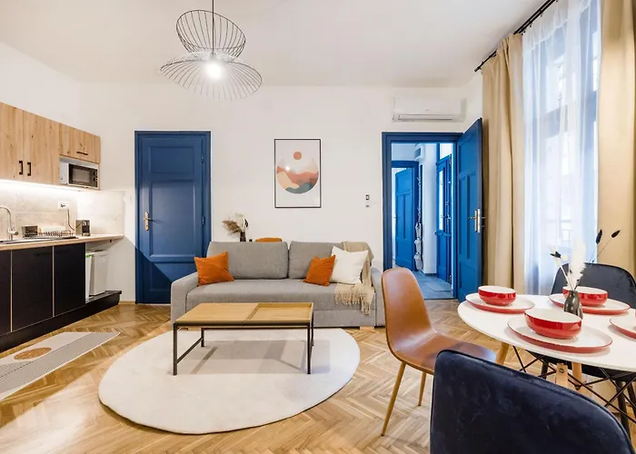 Apartment Comfortable 2br For Work Or Leisure